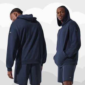 * ALO Yoga - Men's Navy Chill Hoodie *